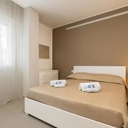 Piazza Mazzini A 100m Dal Mare Con Parcheggio E Apartment